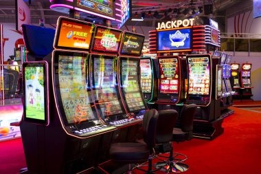 Bonanza Gold slot game interface on papibola mobile app
